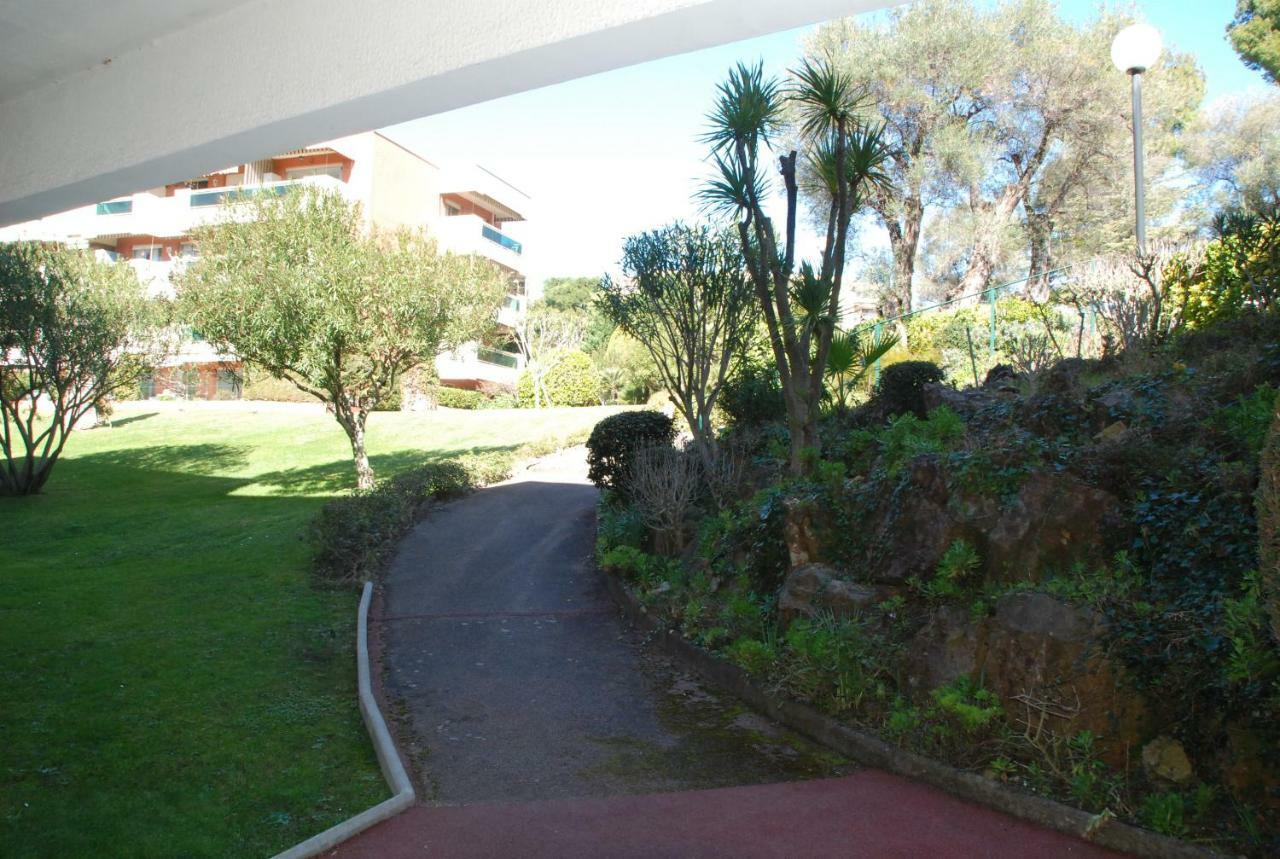 Studio - Juan Les Pins - Proximite Plages أنتيب المظهر الخارجي الصورة